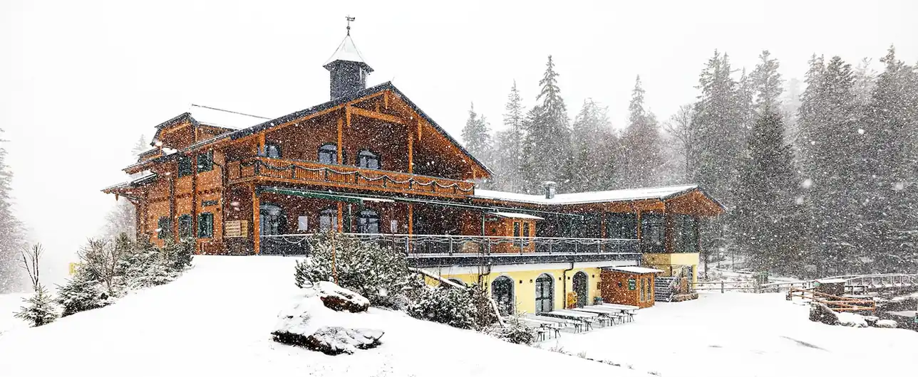 Lazúra na drevenicu v horách