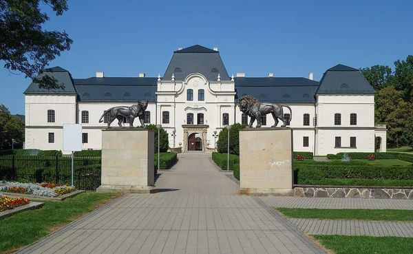 Sikkens Cetol WF9810-46-25 aplikovaný pri rekonštrukcií drevených okien v Humenskom zámku_2